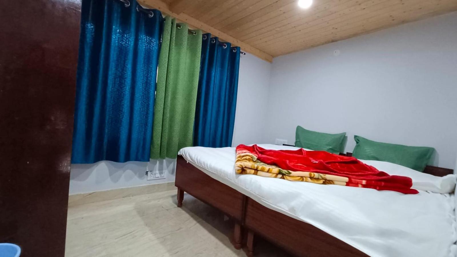 Shiv Shakti Homestay - Near Isbt, Bypass Mc Parking, Hpu, And Advance Study Shimla Buitenkant foto